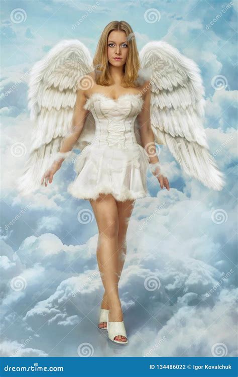 teasing angels|Teasing+Angel Photos, Download The BEST Free。